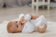 Pleśniawki u niemowląt – przyczyny i leczenie.